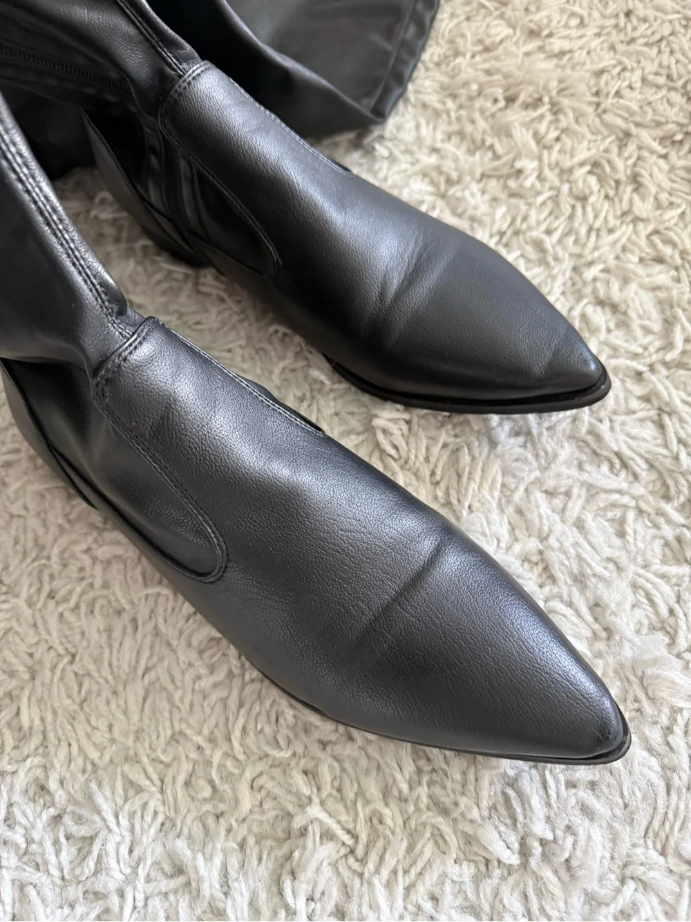 N/A classic black